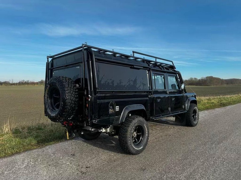Land Rover Defender 130 - Off road 4x4 - SUV: slika Land Rover Defender 130 - Off road 4x4 - SUV Land Rover Defender 130 - Off road 4x4 - SUV: slika Land Rover Defender 130 - Off road 4x4 - SUV