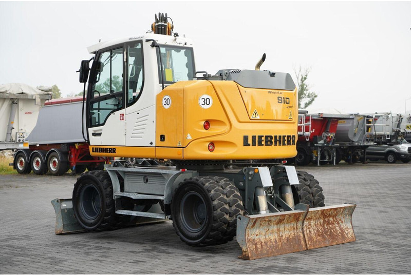 Liebherr 910 COMPACT LITRONIC / KOPARKA KOŁOWA / KLIMATYZACJA / KAMERA - Bager na kotačima: slika Liebherr 910 COMPACT LITRONIC / KOPARKA KOŁOWA / KLIMATYZACJA / KAMERA - Bager na kotačima Liebherr 910 COMPACT LITRONIC / KOPARKA KOŁOWA / KLIMATYZACJA / KAMERA - Bager na kotačima: slika Liebherr 910 COMPACT LITRONIC / KOPARKA KOŁOWA / KLIMATYZACJA / KAMERA - Bager na kotačima