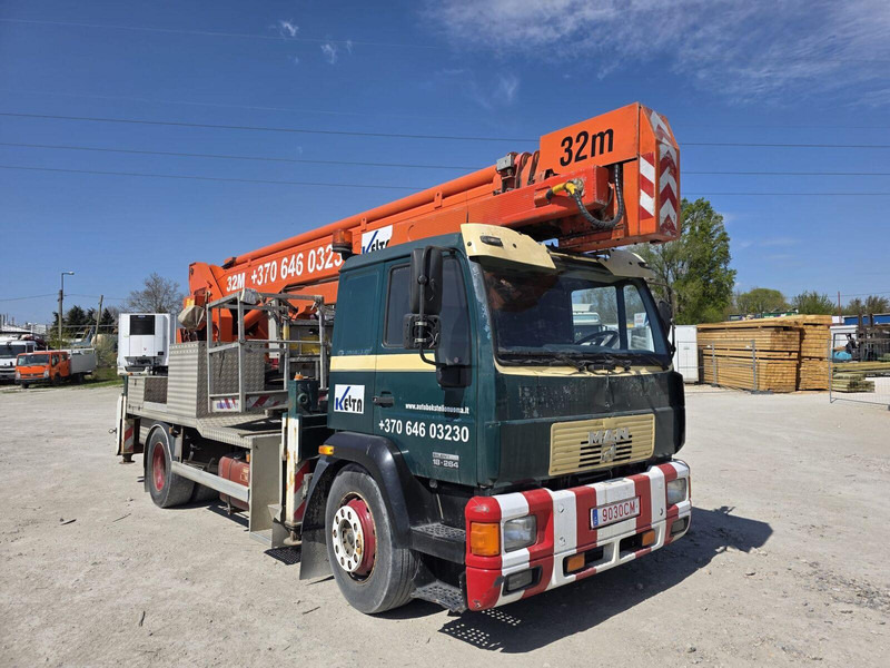 MAN 18.264 Multitel ALU 32m - Podizna platforma montirana na kamion: slika MAN 18.264 Multitel ALU 32m - Podizna platforma montirana na kamion MAN 18.264 Multitel ALU 32m - Podizna platforma montirana na kamion: slika MAN 18.264 Multitel ALU 32m - Podizna platforma montirana na kamion