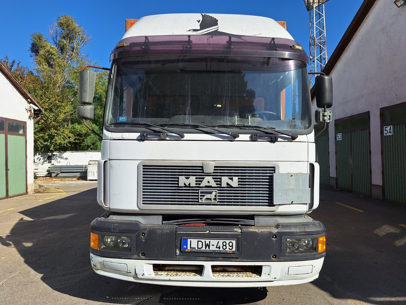 MAN 19.343 - Pritsche+Plane - LBW 1500 kg - Kamion sandučar: slika MAN 19.343 - Pritsche+Plane - LBW 1500 kg - Kamion sandučar MAN 19.343 - Pritsche+Plane - LBW 1500 kg - Kamion sandučar: slika MAN 19.343 - Pritsche+Plane - LBW 1500 kg - Kamion sandučar