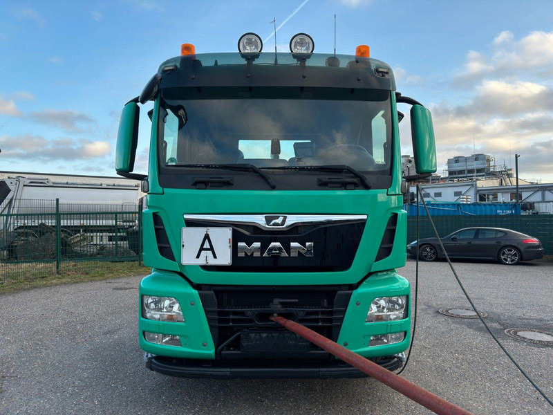 MAN 26.500 6x2 Retarder Meiller Funk | Motorschaden - Kamion s otvorenim sandukom, Kamion s kranom: slika MAN 26.500 6x2 Retarder Meiller Funk | Motorschaden - Kamion s otvorenim sandukom, Kamion s kranom MAN 26.500 6x2 Retarder Meiller Funk | Motorschaden - Kamion s otvorenim sandukom, Kamion s kranom: slika MAN 26.500 6x2 Retarder Meiller Funk | Motorschaden - Kamion s otvorenim sandukom, Kamion s kranom