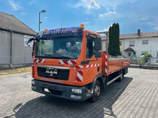 MAN 8.180 TGL Klima , Luftfederung - Kamion s otvorenim sandukom, Kamion s kranom: slika MAN 8.180 TGL Klima , Luftfederung - Kamion s otvorenim sandukom, Kamion s kranom MAN 8.180 TGL Klima , Luftfederung - Kamion s otvorenim sandukom, Kamion s kranom: slika MAN 8.180 TGL Klima , Luftfederung - Kamion s otvorenim sandukom, Kamion s kranom