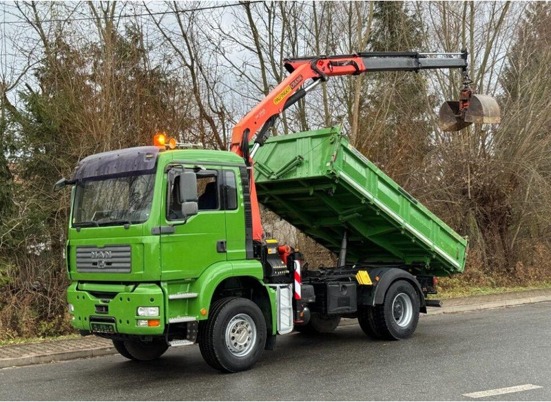MAN TGA 18.360 Meiller 3-Way Tipper + Crane Palfinger PK 9501 - Kiper, Kamion s kranom: slika MAN TGA 18.360 Meiller 3-Way Tipper + Crane Palfinger PK 9501 - Kiper, Kamion s kranom MAN TGA 18.360 Meiller 3-Way Tipper + Crane Palfinger PK 9501 - Kiper, Kamion s kranom: slika MAN TGA 18.360 Meiller 3-Way Tipper + Crane Palfinger PK 9501 - Kiper, Kamion s kranom