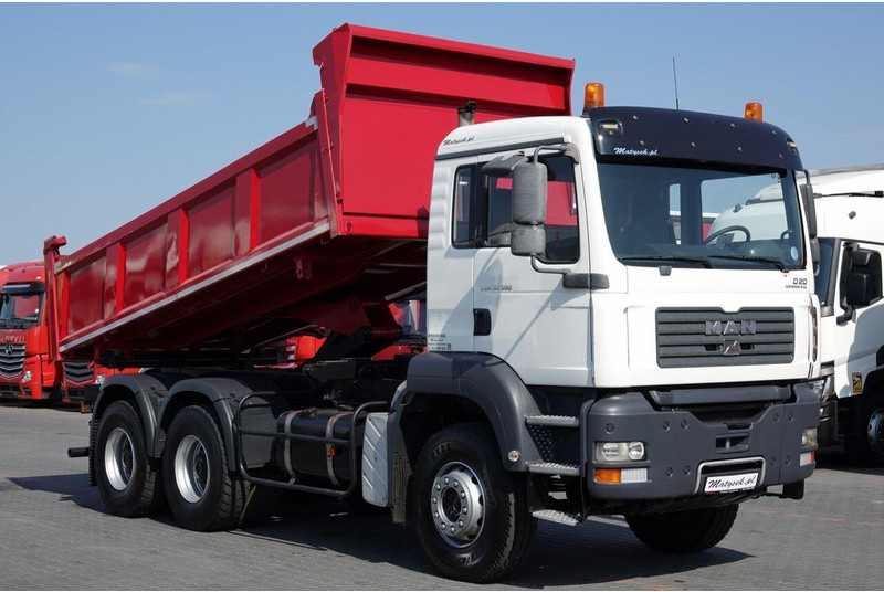 MAN TGA 33.390 / 6X4 / WYWROTKA 2 STRONNA / HYDROBURTA / MANUAL / SP - Kiper: slika MAN TGA 33.390 / 6X4 / WYWROTKA 2 STRONNA / HYDROBURTA / MANUAL / SP - Kiper MAN TGA 33.390 / 6X4 / WYWROTKA 2 STRONNA / HYDROBURTA / MANUAL / SP - Kiper: slika MAN TGA 33.390 / 6X4 / WYWROTKA 2 STRONNA / HYDROBURTA / MANUAL / SP - Kiper