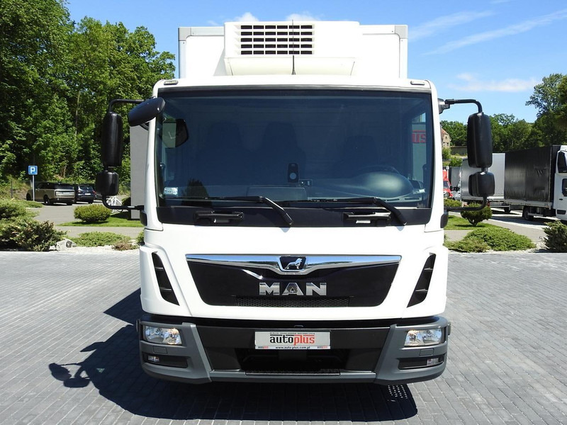 MAN TGL 10.180 KONTENER CHŁODNIA -20*C 11 PALET ZASILANIE 230V KLIMA - Kamion hladnjača: slika MAN TGL 10.180 KONTENER CHŁODNIA -20*C 11 PALET ZASILANIE 230V KLIMA - Kamion hladnjača MAN TGL 10.180 KONTENER CHŁODNIA -20*C 11 PALET ZASILANIE 230V KLIMA - Kamion hladnjača: slika MAN TGL 10.180 KONTENER CHŁODNIA -20*C 11 PALET ZASILANIE 230V KLIMA - Kamion hladnjača