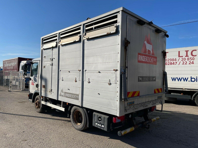 MAN TGL 12.220 - Kamion za prijevoz stoke: slika MAN TGL 12.220 - Kamion za prijevoz stoke MAN TGL 12.220 - Kamion za prijevoz stoke: slika MAN TGL 12.220 - Kamion za prijevoz stoke