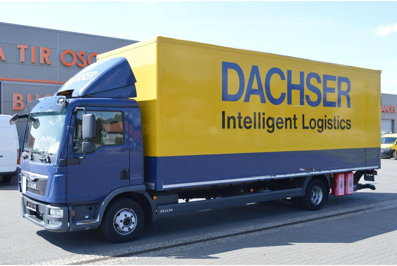 MAN TGL 12.250 CONTAINER+LIFT 1500 kg - Kamion sandučar: slika MAN TGL 12.250 CONTAINER+LIFT 1500 kg - Kamion sandučar MAN TGL 12.250 CONTAINER+LIFT 1500 kg - Kamion sandučar: slika MAN TGL 12.250 CONTAINER+LIFT 1500 kg - Kamion sandučar