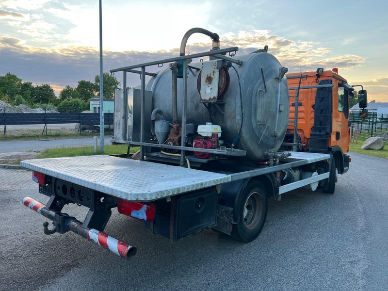 MAN TGL 8.180 Vacuum truck / Toilet Cleaner - Vakum kamion: slika MAN TGL 8.180 Vacuum truck / Toilet Cleaner - Vakum kamion MAN TGL 8.180 Vacuum truck / Toilet Cleaner - Vakum kamion: slika MAN TGL 8.180 Vacuum truck / Toilet Cleaner - Vakum kamion