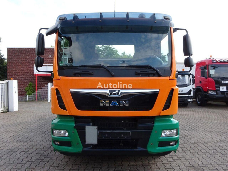 MAN TGM 18.340 Skip loader - Utovarivač s proklizavajućim upravljanjem: slika MAN TGM 18.340 Skip loader - Utovarivač s proklizavajućim upravljanjem MAN TGM 18.340 Skip loader - Utovarivač s proklizavajućim upravljanjem: slika MAN TGM 18.340 Skip loader - Utovarivač s proklizavajućim upravljanjem