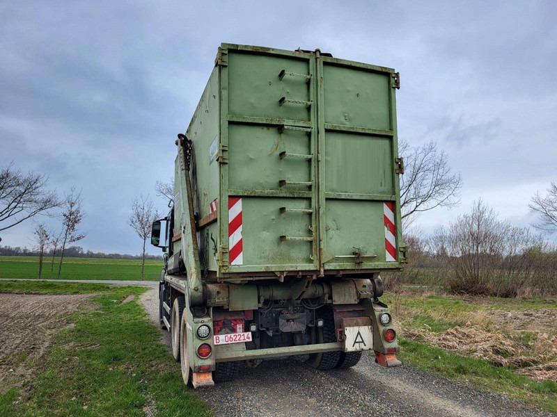 MAN TGS 26.440 6 X4 Gergen TAK 25 TD - Utovarivač s proklizavajućim upravljanjem: slika MAN TGS 26.440 6 X4 Gergen TAK 25 TD - Utovarivač s proklizavajućim upravljanjem MAN TGS 26.440 6 X4 Gergen TAK 25 TD - Utovarivač s proklizavajućim upravljanjem: slika MAN TGS 26.440 6 X4 Gergen TAK 25 TD - Utovarivač s proklizavajućim upravljanjem