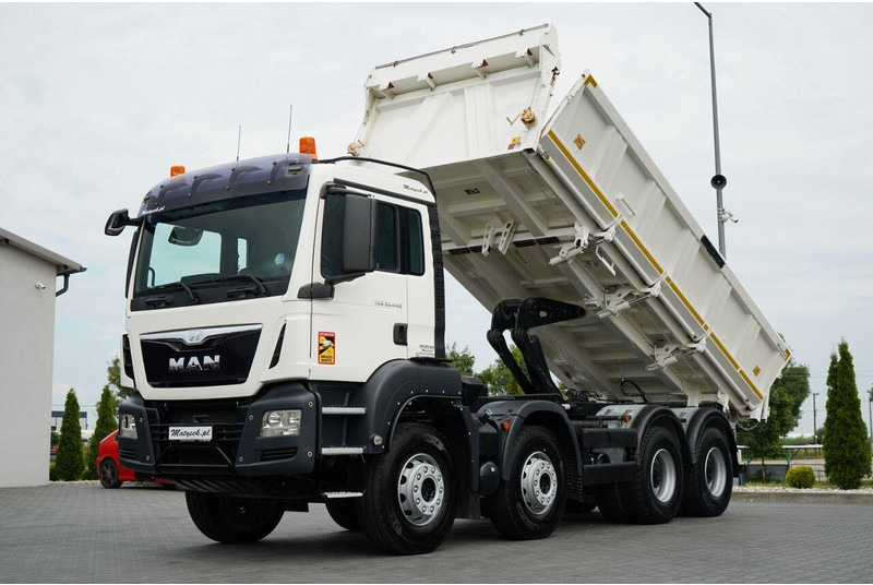 MAN TGS 35.440 / 8X4 / WYWROTKA 2 STR. / HYDROBURTA / BORDMATIC / ZA - Kiper: slika MAN TGS 35.440 / 8X4 / WYWROTKA 2 STR. / HYDROBURTA / BORDMATIC / ZA - Kiper MAN TGS 35.440 / 8X4 / WYWROTKA 2 STR. / HYDROBURTA / BORDMATIC / ZA - Kiper: slika MAN TGS 35.440 / 8X4 / WYWROTKA 2 STR. / HYDROBURTA / BORDMATIC / ZA - Kiper