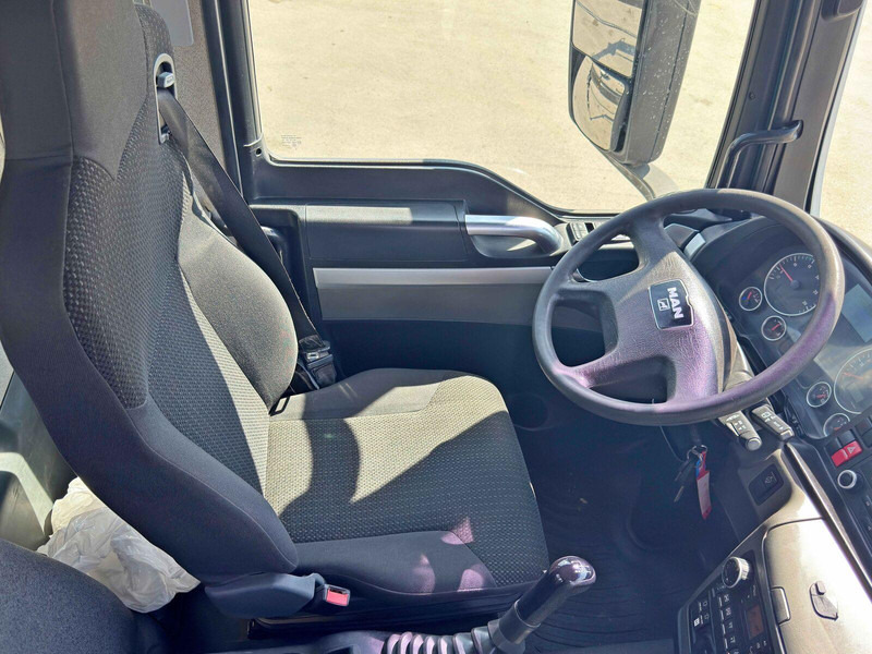 Kamion s otvorenim sandukom, Kamion s kranom MAN TGS 35.440* KIPPER 6,00m * HMF 4220 K6/FUNK* 8x4: slika Kamion s otvorenim sandukom, Kamion s kranom MAN TGS 35.440* KIPPER 6,00m * HMF 4220 K6/FUNK* 8x4 Kamion s otvorenim sandukom, Kamion s kranom MAN TGS 35.440* KIPPER 6,00m * HMF 4220 K6/FUNK* 8x4: slika Kamion s otvorenim sandukom, Kamion s kranom MAN TGS 35.440* KIPPER 6,00m * HMF 4220 K6/FUNK* 8x4