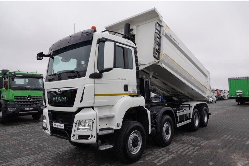 MAN TGS 41.460 / 8x8 / WYWROTKA TYLNOZSYP / MANUAL / KH-KIPPER / EUR - Kiper: slika MAN TGS 41.460 / 8x8 / WYWROTKA TYLNOZSYP / MANUAL / KH-KIPPER / EUR - Kiper MAN TGS 41.460 / 8x8 / WYWROTKA TYLNOZSYP / MANUAL / KH-KIPPER / EUR - Kiper: slika MAN TGS 41.460 / 8x8 / WYWROTKA TYLNOZSYP / MANUAL / KH-KIPPER / EUR - Kiper