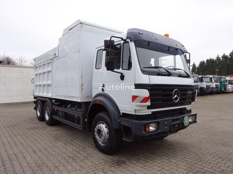 Mercedes-Benz 2527 - Vakum kamion: slika Mercedes-Benz 2527 - Vakum kamion Mercedes-Benz 2527 - Vakum kamion: slika Mercedes-Benz 2527 - Vakum kamion