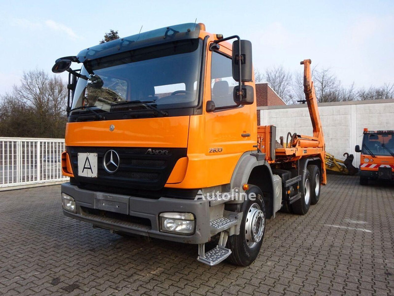 Mercedes-Benz 2633 Axor - Skip loader - Utovarivač s proklizavajućim upravljanjem: slika Mercedes-Benz 2633 Axor - Skip loader - Utovarivač s proklizavajućim upravljanjem Mercedes-Benz 2633 Axor - Skip loader - Utovarivač s proklizavajućim upravljanjem: slika Mercedes-Benz 2633 Axor - Skip loader - Utovarivač s proklizavajućim upravljanjem