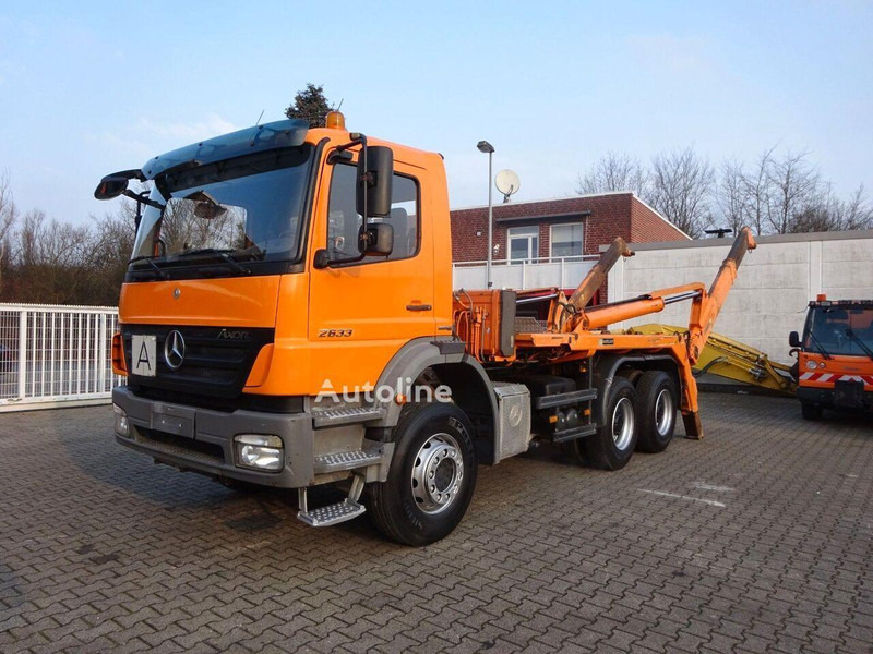 Mercedes-Benz 2633 Axor - Skip loader - Utovarivač s proklizavajućim upravljanjem: slika Mercedes-Benz 2633 Axor - Skip loader - Utovarivač s proklizavajućim upravljanjem Mercedes-Benz 2633 Axor - Skip loader - Utovarivač s proklizavajućim upravljanjem: slika Mercedes-Benz 2633 Axor - Skip loader - Utovarivač s proklizavajućim upravljanjem