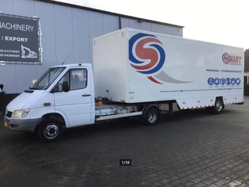 Mercedes-Benz 413 CDI BE Mini Trekker + Workshop Trailer - Mini tegljač: slika Mercedes-Benz 413 CDI BE Mini Trekker + Workshop Trailer - Mini tegljač Mercedes-Benz 413 CDI BE Mini Trekker + Workshop Trailer - Mini tegljač: slika Mercedes-Benz 413 CDI BE Mini Trekker + Workshop Trailer - Mini tegljač