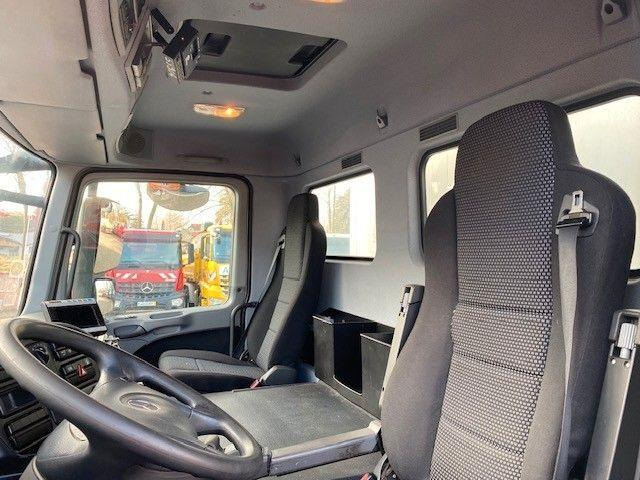 Kamion hladnjača Mercedes-Benz ACTROS 1832: slika Kamion hladnjača Mercedes-Benz ACTROS 1832