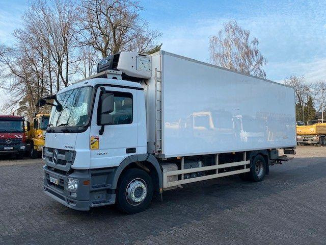 Mercedes-Benz ACTROS 1832 - Kamion hladnjača: slika Mercedes-Benz ACTROS 1832 - Kamion hladnjača Mercedes-Benz ACTROS 1832 - Kamion hladnjača: slika Mercedes-Benz ACTROS 1832 - Kamion hladnjača