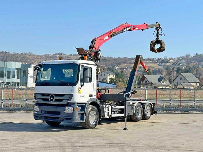 Mercedes-Benz ACTROS 2544 * ABROLLKIPPER * LHO L190Z(78) * TOP - Kamion s kukastom dizalicom, Kamion s kranom: slika Mercedes-Benz ACTROS 2544 * ABROLLKIPPER * LHO L190Z(78) * TOP - Kamion s kukastom dizalicom, Kamion s kranom Mercedes-Benz ACTROS 2544 * ABROLLKIPPER * LHO L190Z(78) * TOP - Kamion s kukastom dizalicom, Kamion s kranom: slika Mercedes-Benz ACTROS 2544 * ABROLLKIPPER * LHO L190Z(78) * TOP - Kamion s kukastom dizalicom, Kamion s kranom
