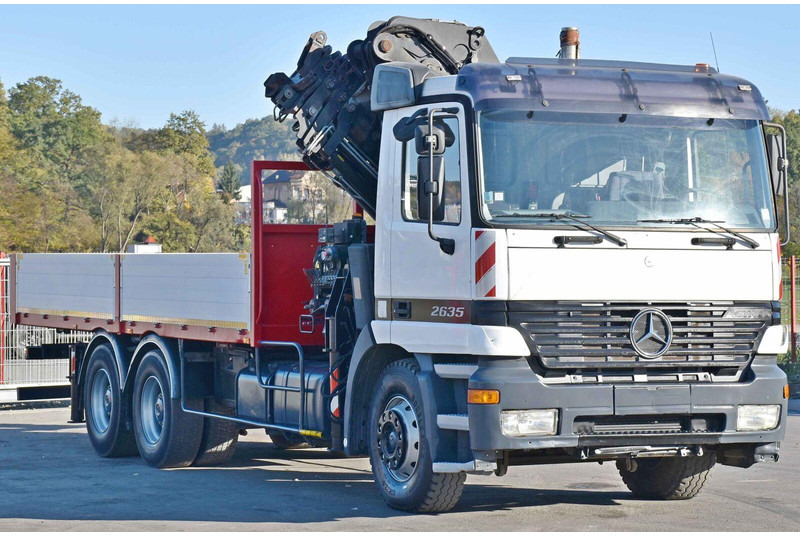 Mercedes-Benz ACTROS 2635 Pritsche - Kamion s otvorenim sandukom, Kamion s kranom: slika Mercedes-Benz ACTROS 2635 Pritsche - Kamion s otvorenim sandukom, Kamion s kranom Mercedes-Benz ACTROS 2635 Pritsche - Kamion s otvorenim sandukom, Kamion s kranom: slika Mercedes-Benz ACTROS 2635 Pritsche - Kamion s otvorenim sandukom, Kamion s kranom