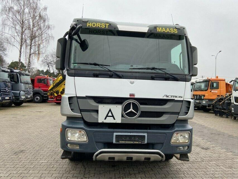 Kamion s kukastom dizalicom Mercedes-Benz ACTROS 2644: slika Kamion s kukastom dizalicom Mercedes-Benz ACTROS 2644