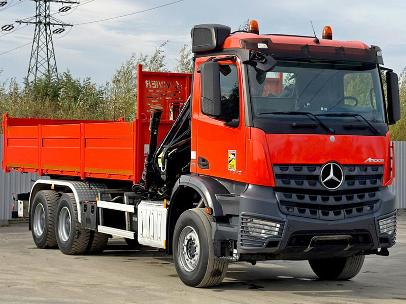 Mercedes-Benz AROCS 2640 *HIAB 144 BS - 3/FUNK + * 6x4 - Kiper, Kamion s kranom: slika Mercedes-Benz AROCS 2640 *HIAB 144 BS - 3/FUNK + * 6x4 - Kiper, Kamion s kranom Mercedes-Benz AROCS 2640 *HIAB 144 BS - 3/FUNK + * 6x4 - Kiper, Kamion s kranom: slika Mercedes-Benz AROCS 2640 *HIAB 144 BS - 3/FUNK + * 6x4 - Kiper, Kamion s kranom