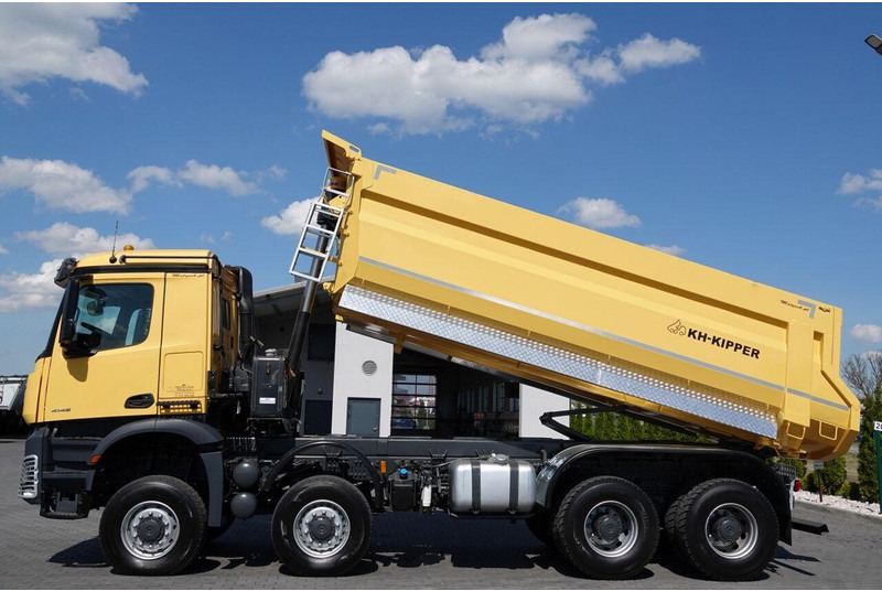 Mercedes-Benz AROCS 4145 / 8x8 / WYWROTKA TYLNOZSYPOWA / KH KIPPER / EURO 6 - Kiper: slika Mercedes-Benz AROCS 4145 / 8x8 / WYWROTKA TYLNOZSYPOWA / KH KIPPER / EURO 6 - Kiper Mercedes-Benz AROCS 4145 / 8x8 / WYWROTKA TYLNOZSYPOWA / KH KIPPER / EURO 6 - Kiper: slika Mercedes-Benz AROCS 4145 / 8x8 / WYWROTKA TYLNOZSYPOWA / KH KIPPER / EURO 6 - Kiper