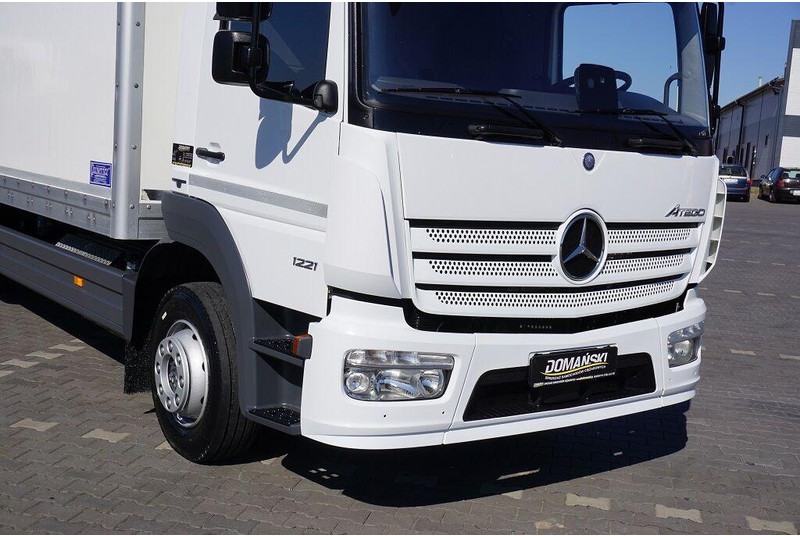Kamion sandučar Mercedes-Benz ATEGO / 1221 / ACC / EURO 6 / KONTENER + WINDA / 17 PALET: slika Kamion sandučar Mercedes-Benz ATEGO / 1221 / ACC / EURO 6 / KONTENER + WINDA / 17 PALET Kamion sandučar Mercedes-Benz ATEGO / 1221 / ACC / EURO 6 / KONTENER + WINDA / 17 PALET: slika Kamion sandučar Mercedes-Benz ATEGO / 1221 / ACC / EURO 6 / KONTENER + WINDA / 17 PALET