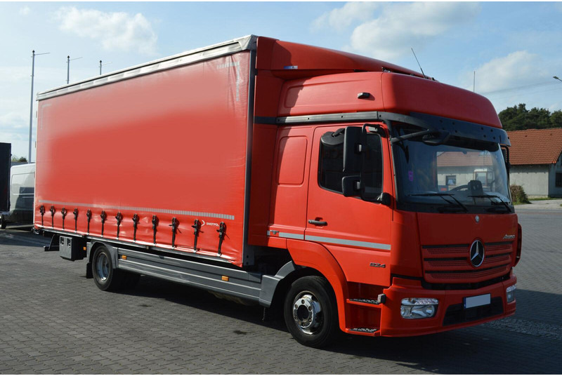 Mercedes-Benz ATEGO 824 EURO 6 1.HAND CURTAINE TILT - Kamion s ceradom: slika Mercedes-Benz ATEGO 824 EURO 6 1.HAND CURTAINE TILT - Kamion s ceradom Mercedes-Benz ATEGO 824 EURO 6 1.HAND CURTAINE TILT - Kamion s ceradom: slika Mercedes-Benz ATEGO 824 EURO 6 1.HAND CURTAINE TILT - Kamion s ceradom