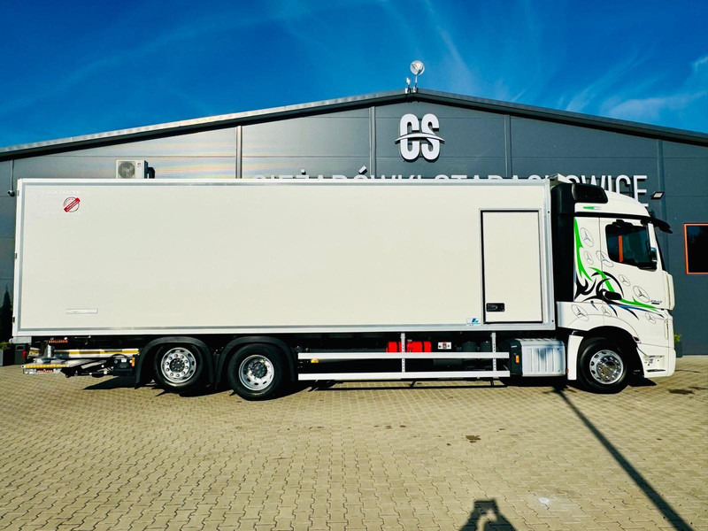 Mercedes-Benz Actros 2542 - Kamion hladnjača: slika Mercedes-Benz Actros 2542 - Kamion hladnjača Mercedes-Benz Actros 2542 - Kamion hladnjača: slika Mercedes-Benz Actros 2542 - Kamion hladnjača