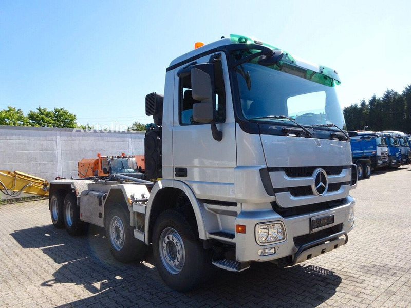 Mercedes-Benz Actros 3244 - Hook lift truck 8x4 - Kamion s kukastom dizalicom, Kamion s kranom: slika Mercedes-Benz Actros 3244 - Hook lift truck 8x4 - Kamion s kukastom dizalicom, Kamion s kranom Mercedes-Benz Actros 3244 - Hook lift truck 8x4 - Kamion s kukastom dizalicom, Kamion s kranom: slika Mercedes-Benz Actros 3244 - Hook lift truck 8x4 - Kamion s kukastom dizalicom, Kamion s kranom