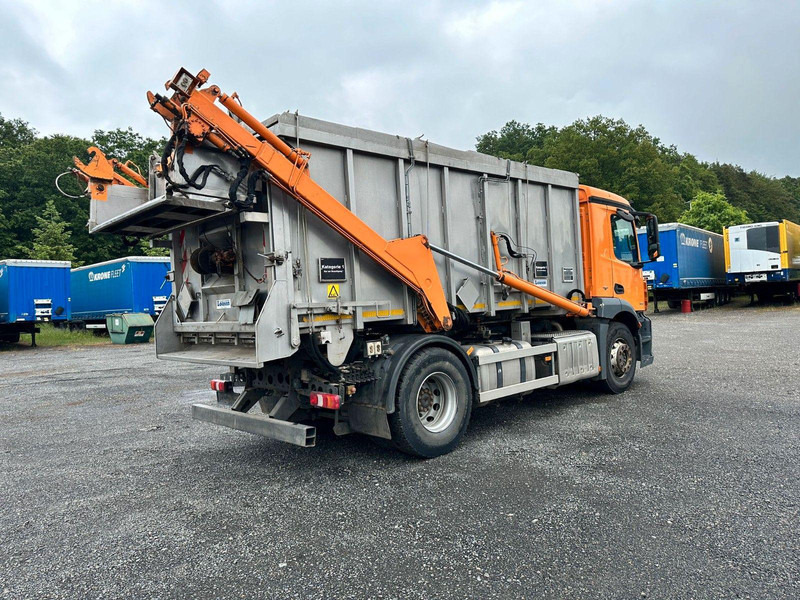 Mercedes-Benz Antos 1833 "Loosen" Tierkörperentsorgung - Transporter kontejnera/ Kamion s izmjenjivim sanducima: slika Mercedes-Benz Antos 1833 "Loosen" Tierkörperentsorgung - Transporter kontejnera/ Kamion s izmjenjivim sanducima Mercedes-Benz Antos 1833 "Loosen" Tierkörperentsorgung - Transporter kontejnera/ Kamion s izmjenjivim sanducima: slika Mercedes-Benz Antos 1833 "Loosen" Tierkörperentsorgung - Transporter kontejnera/ Kamion s izmjenjivim sanducima