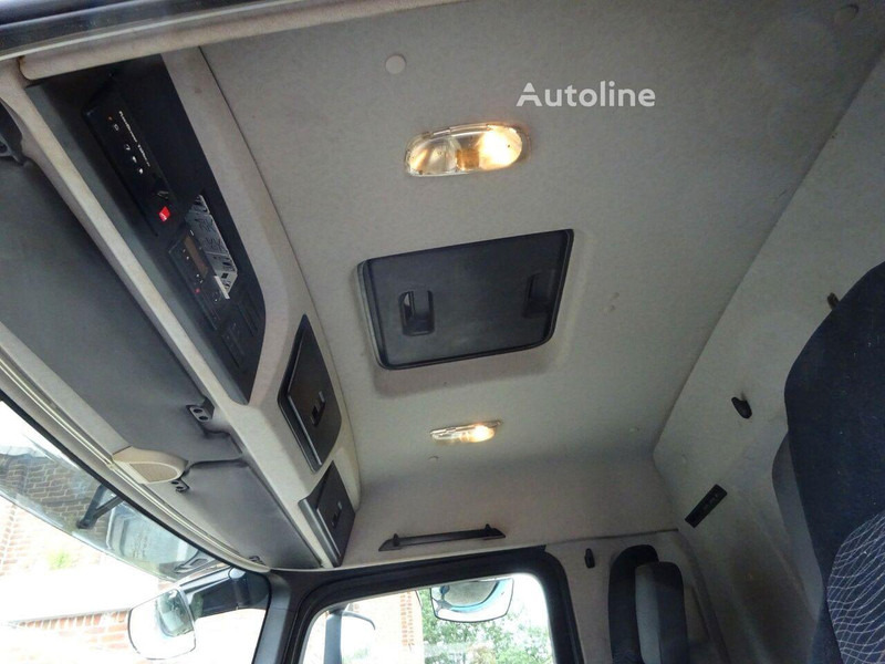 Kamion s kukastom dizalicom Mercedes-Benz Antos 2533 - Hook lift truck 6x2: slika Kamion s kukastom dizalicom Mercedes-Benz Antos 2533 - Hook lift truck 6x2