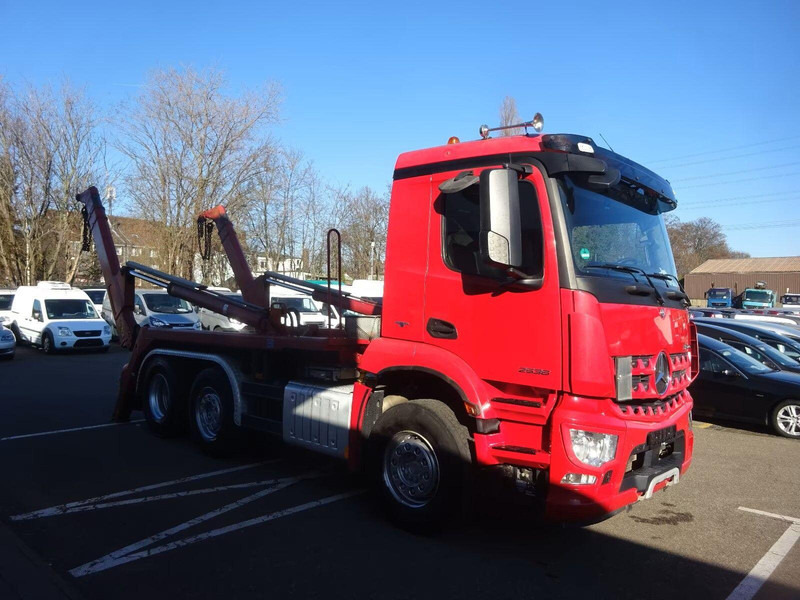 Mercedes-Benz Arocs 2536 - Meiller AK 16 MT Absetzkipper - Utovarivač s proklizavajućim upravljanjem: slika Mercedes-Benz Arocs 2536 - Meiller AK 16 MT Absetzkipper - Utovarivač s proklizavajućim upravljanjem Mercedes-Benz Arocs 2536 - Meiller AK 16 MT Absetzkipper - Utovarivač s proklizavajućim upravljanjem: slika Mercedes-Benz Arocs 2536 - Meiller AK 16 MT Absetzkipper - Utovarivač s proklizavajućim upravljanjem