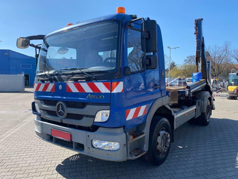 Mercedes-Benz Atego 1624 -Meiller Absetzkipper - Utovarivač s proklizavajućim upravljanjem: slika Mercedes-Benz Atego 1624 -Meiller Absetzkipper - Utovarivač s proklizavajućim upravljanjem Mercedes-Benz Atego 1624 -Meiller Absetzkipper - Utovarivač s proklizavajućim upravljanjem: slika Mercedes-Benz Atego 1624 -Meiller Absetzkipper - Utovarivač s proklizavajućim upravljanjem