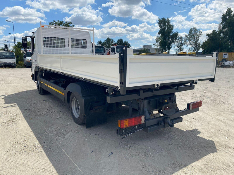 Zakup Mercedes-Benz Atego 818 - 3 sided tipper Mercedes-Benz Atego 818 - 3 sided tipper: slika Zakup Mercedes-Benz Atego 818 - 3 sided tipper Mercedes-Benz Atego 818 - 3 sided tipper