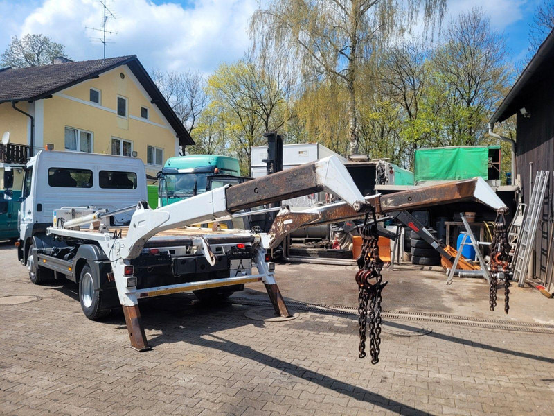 Mercedes-Benz Atego 818 Skip loader - Utovarivač s proklizavajućim upravljanjem: slika Mercedes-Benz Atego 818 Skip loader - Utovarivač s proklizavajućim upravljanjem Mercedes-Benz Atego 818 Skip loader - Utovarivač s proklizavajućim upravljanjem: slika Mercedes-Benz Atego 818 Skip loader - Utovarivač s proklizavajućim upravljanjem