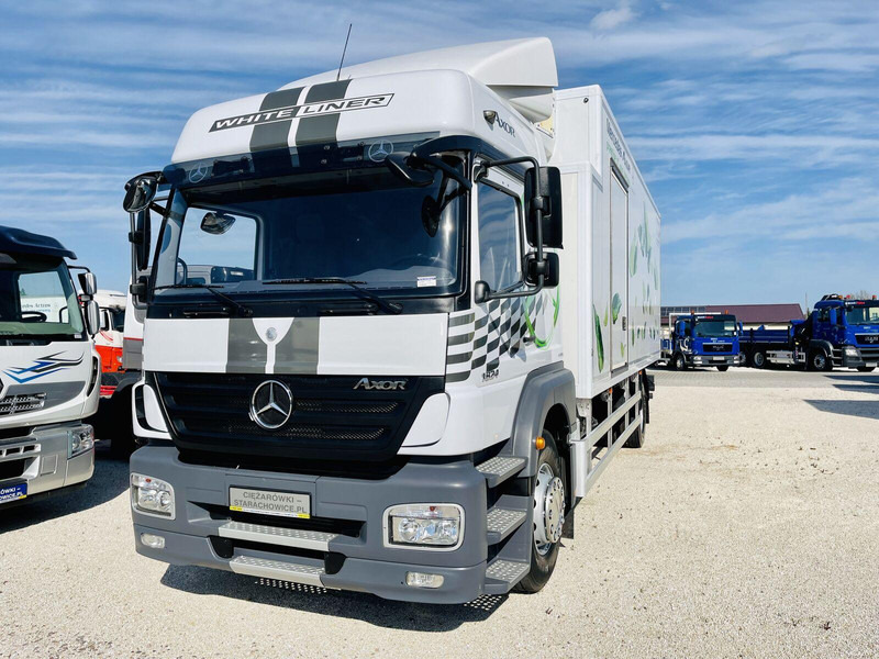 Mercedes-Benz Axor 1824 - Kamion hladnjača: slika Mercedes-Benz Axor 1824 - Kamion hladnjača Mercedes-Benz Axor 1824 - Kamion hladnjača: slika Mercedes-Benz Axor 1824 - Kamion hladnjača