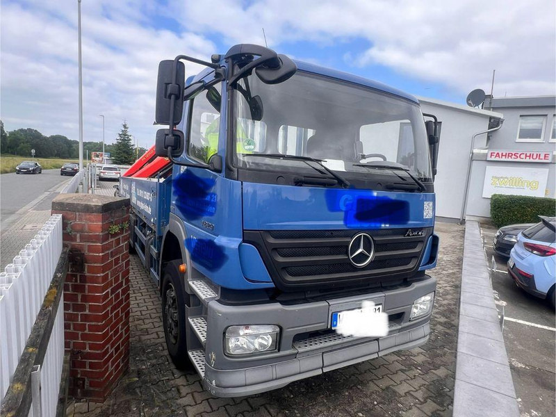 Mercedes-Benz Axor 1829 Palfinger hátsó daru PK 12002 klíma - Kamion s otvorenim sandukom, Kamion s kranom: slika Mercedes-Benz Axor 1829 Palfinger hátsó daru PK 12002 klíma - Kamion s otvorenim sandukom, Kamion s kranom Mercedes-Benz Axor 1829 Palfinger hátsó daru PK 12002 klíma - Kamion s otvorenim sandukom, Kamion s kranom: slika Mercedes-Benz Axor 1829 Palfinger hátsó daru PK 12002 klíma - Kamion s otvorenim sandukom, Kamion s kranom