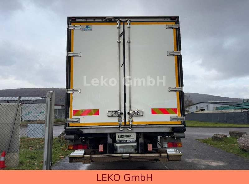 Mercedes-Benz Axor 1929 - Kamion hladnjača: slika Mercedes-Benz Axor 1929 - Kamion hladnjača Mercedes-Benz Axor 1929 - Kamion hladnjača: slika Mercedes-Benz Axor 1929 - Kamion hladnjača