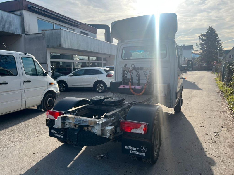 Mercedes-Benz SPRINTER 519 - Mini tegljač: slika Mercedes-Benz SPRINTER 519 - Mini tegljač Mercedes-Benz SPRINTER 519 - Mini tegljač: slika Mercedes-Benz SPRINTER 519 - Mini tegljač