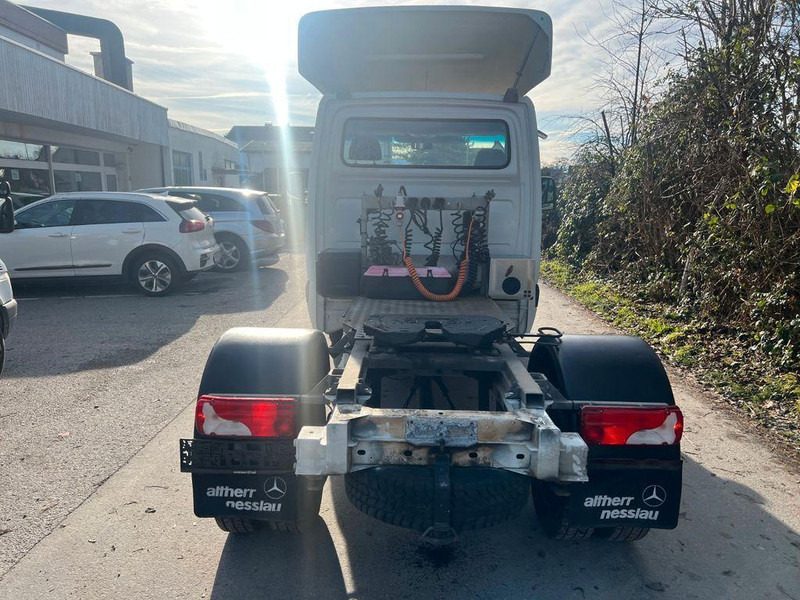 Mercedes-Benz SPRINTER 519 - Mini tegljač: slika Mercedes-Benz SPRINTER 519 - Mini tegljač Mercedes-Benz SPRINTER 519 - Mini tegljač: slika Mercedes-Benz SPRINTER 519 - Mini tegljač