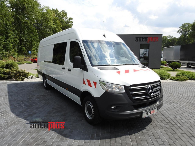 Mercedes-Benz SPRINTER FURGON BRYGADÓWKA 5 MIEJSC TEMPOMAT NAWIGACJA KLIMATYZ - Minibus, Putnički kombi: slika Mercedes-Benz SPRINTER FURGON BRYGADÓWKA 5 MIEJSC TEMPOMAT NAWIGACJA KLIMATYZ - Minibus, Putnički kombi Mercedes-Benz SPRINTER FURGON BRYGADÓWKA 5 MIEJSC TEMPOMAT NAWIGACJA KLIMATYZ - Minibus, Putnički kombi: slika Mercedes-Benz SPRINTER FURGON BRYGADÓWKA 5 MIEJSC TEMPOMAT NAWIGACJA KLIMATYZ - Minibus, Putnički kombi