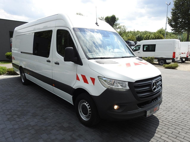 Mercedes-Benz SPRINTER FURGON BRYGADÓWKA 5 MIEJSC TEMPOMAT NAWIGACJA KLIMATYZ - Minibus, Putnički kombi: slika Mercedes-Benz SPRINTER FURGON BRYGADÓWKA 5 MIEJSC TEMPOMAT NAWIGACJA KLIMATYZ - Minibus, Putnički kombi Mercedes-Benz SPRINTER FURGON BRYGADÓWKA 5 MIEJSC TEMPOMAT NAWIGACJA KLIMATYZ - Minibus, Putnički kombi: slika Mercedes-Benz SPRINTER FURGON BRYGADÓWKA 5 MIEJSC TEMPOMAT NAWIGACJA KLIMATYZ - Minibus, Putnički kombi