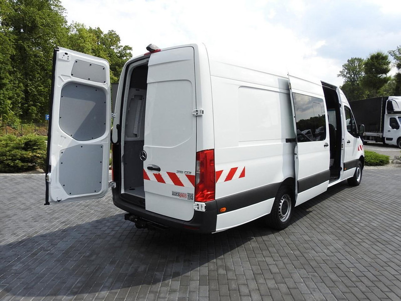 Mercedes-Benz SPRINTER FURGON BRYGADÓWKA 5 MIEJSC TEMPOMAT NAWIGACJA KLIMATYZ - Minibus, Putnički kombi: slika Mercedes-Benz SPRINTER FURGON BRYGADÓWKA 5 MIEJSC TEMPOMAT NAWIGACJA KLIMATYZ - Minibus, Putnički kombi Mercedes-Benz SPRINTER FURGON BRYGADÓWKA 5 MIEJSC TEMPOMAT NAWIGACJA KLIMATYZ - Minibus, Putnički kombi: slika Mercedes-Benz SPRINTER FURGON BRYGADÓWKA 5 MIEJSC TEMPOMAT NAWIGACJA KLIMATYZ - Minibus, Putnički kombi