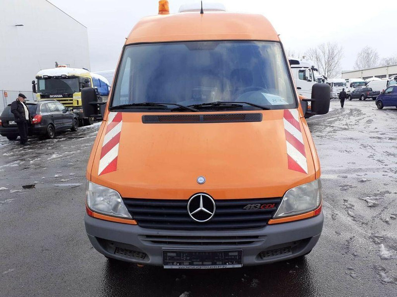 Mercedes-Benz Sprinter 413 - Vakum kamion: slika Mercedes-Benz Sprinter 413 - Vakum kamion Mercedes-Benz Sprinter 413 - Vakum kamion: slika Mercedes-Benz Sprinter 413 - Vakum kamion