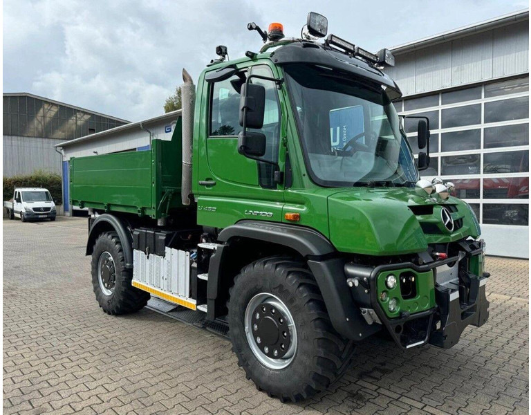 Mercedes-Benz Unimog U430 4x4 Tipper - Kiper: slika Mercedes-Benz Unimog U430 4x4 Tipper - Kiper Mercedes-Benz Unimog U430 4x4 Tipper - Kiper: slika Mercedes-Benz Unimog U430 4x4 Tipper - Kiper