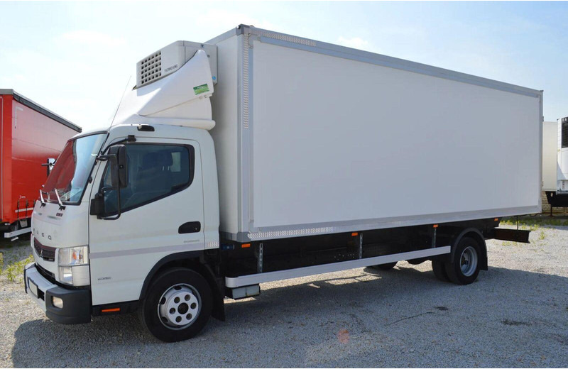 Mitsubishi CANTER FUSO 9C18 REFRIGERATOR + DOOR ISOTHERM CONTAINER - Kamion hladnjača: slika Mitsubishi CANTER FUSO 9C18 REFRIGERATOR + DOOR ISOTHERM CONTAINER - Kamion hladnjača Mitsubishi CANTER FUSO 9C18 REFRIGERATOR + DOOR ISOTHERM CONTAINER - Kamion hladnjača: slika Mitsubishi CANTER FUSO 9C18 REFRIGERATOR + DOOR ISOTHERM CONTAINER - Kamion hladnjača