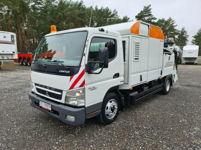 Mitsubishi CANTER Szippantóskocsi - Vakum kamion: slika Mitsubishi CANTER Szippantóskocsi - Vakum kamion Mitsubishi CANTER Szippantóskocsi - Vakum kamion: slika Mitsubishi CANTER Szippantóskocsi - Vakum kamion